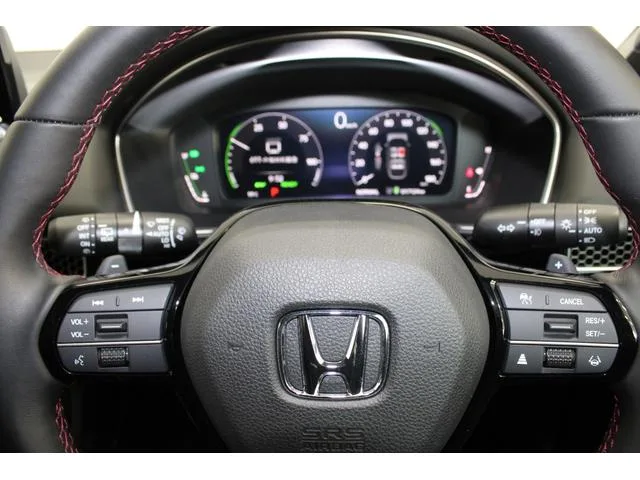 Honda CIVIC E:HEV 2023 — миниатюра 4