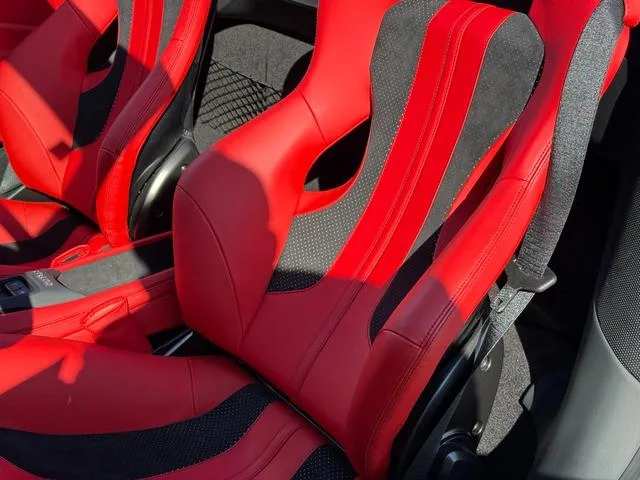Ferrari F8 Spider BASE GRADE 2022 — миниатюра 4