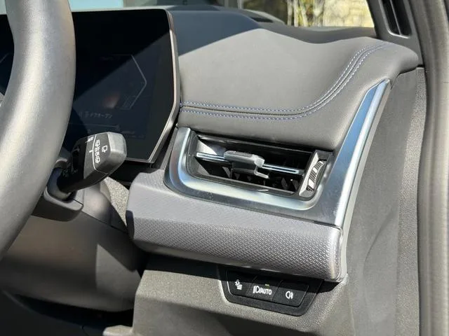 BMW 2 Series 218i ACTIVE TOURER M-SPORT 2025 — миниатюра 4