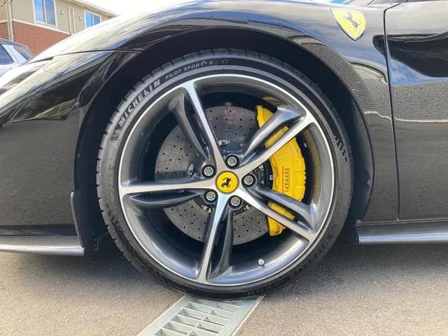 Ferrari 296GTB 2023 — миниатюра 3