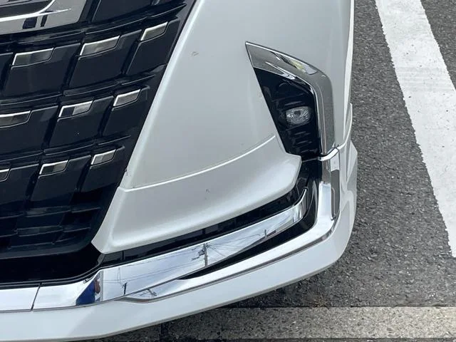 Toyota ALPHARD HYBRID EXECUTIVE LOUNGE 2024 — миниатюра 3