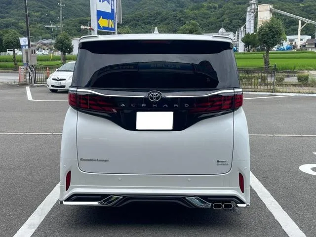 Toyota ALPHARD HYBRID EXECUTIVE LOUNGE 2024 — миниатюра 4