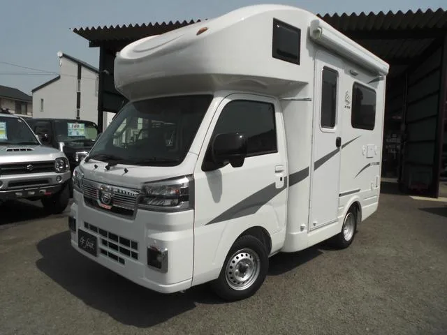 Daihatsu HIJET TRUCK EXT 2022 — фото 1, купить с доставкой в Москву