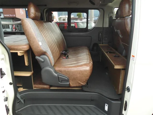 Toyota HIACE VAN LONG SUPER GL 2022 — миниатюра 5