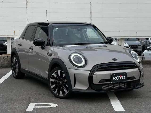 MINI MINI COOPER D CAMDEN EDITION 2024 — миниатюра 2