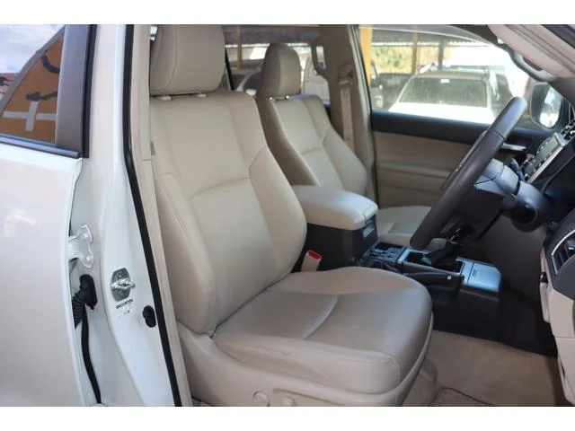 Toyota LAND CRUISER PRADO TX L PACKAGE MATT BLACK EDITION 2023 — миниатюра 2