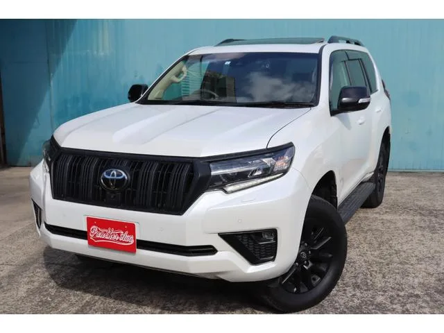 Toyota LAND CRUISER PRADO TX L PACKAGE MATT BLACK EDITION 2023 — фото 1, купить с доставкой в Москву