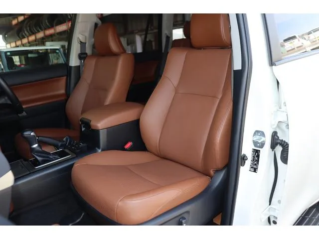 Toyota Land Cruiser Prado TX L PACKAGE 70TH ANNIVERSARY LIMITED 2022 — миниатюра 2