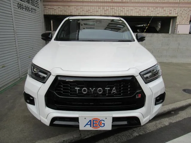 Toyota Hilux Z GR SPORT 2023 — миниатюра 2