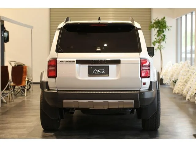 Toyota LAND CRUISER 250 ZX 2025 — миниатюра 4