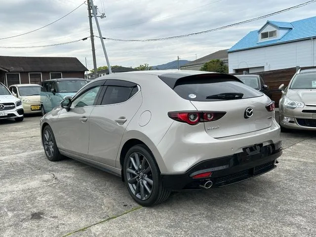 Mazda MAZDA3 FASTBACK XD PROACTIVE 2023 — миниатюра 2