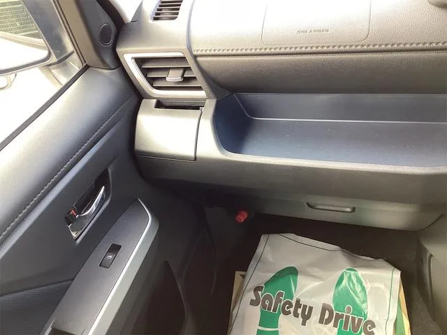 Toyota ROOMY CUSTOM G-T 2025 — миниатюра 4