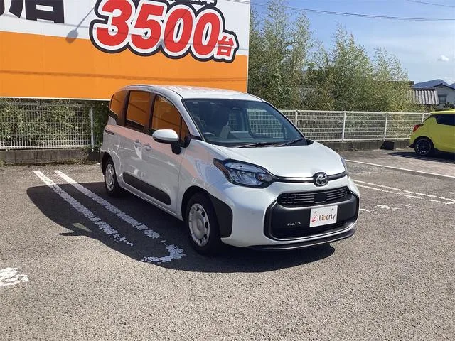 Toyota SIENTA HYBRID X 2025 — миниатюра 5