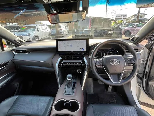 Toyota HARRIER HYBRID Z LEATHER PACKAGE 2024 — миниатюра 3