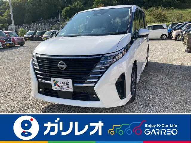 Nissan SERENA E-POWER HIGHWAY STAR V 2024 — фото 1, купить с доставкой в Москву