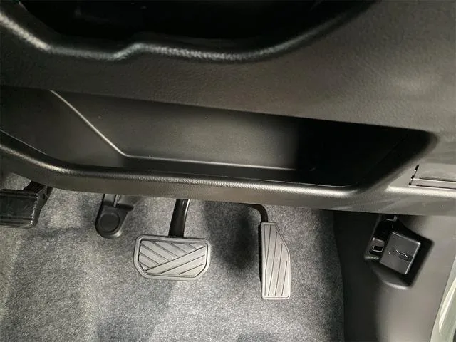 Suzuki WAGON R CUSTOM Z HYBRID ZX 2025 — миниатюра 5