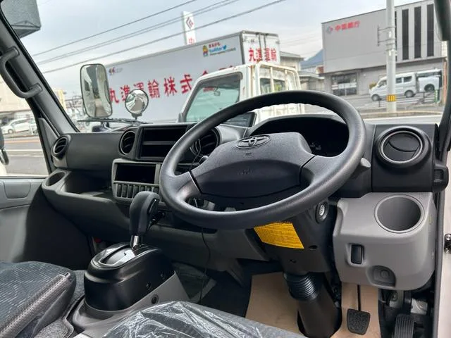 Toyota CAMROAD 2023 — миниатюра 5