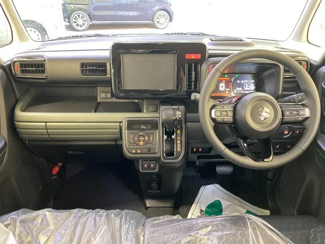 Suzuki SPACIA GEAR HYBRID XZ 2025 — миниатюра 3