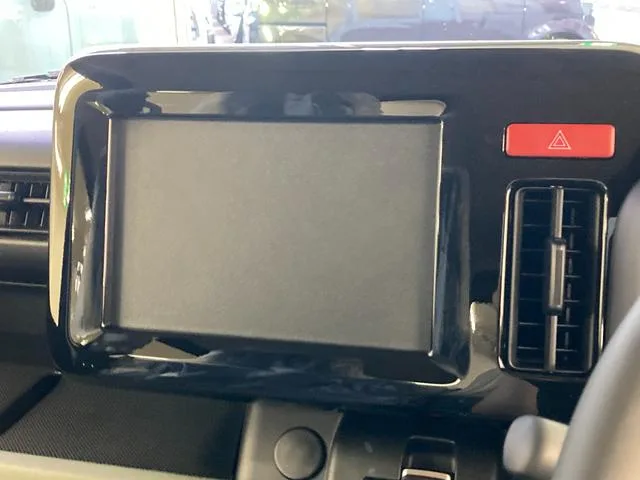 Suzuki SPACIA GEAR HYBRID XZ 2025 — миниатюра 5