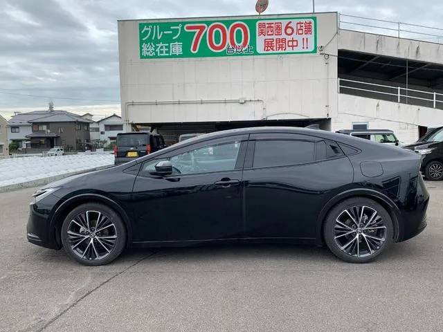 Toyota Prius Z 2025 — миниатюра 4