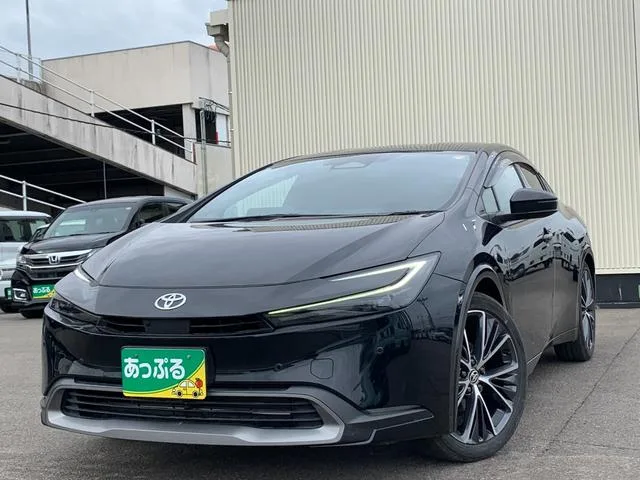 Toyota Prius Z 2025 — фото 1, купить с доставкой в Москву