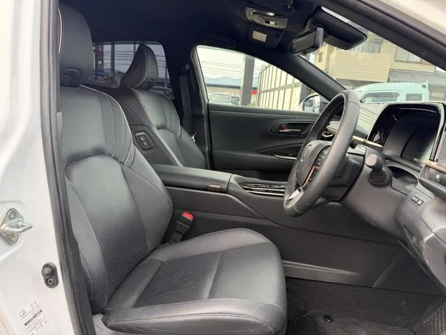 Toyota CROWN SPORT Z 2024 — миниатюра 4