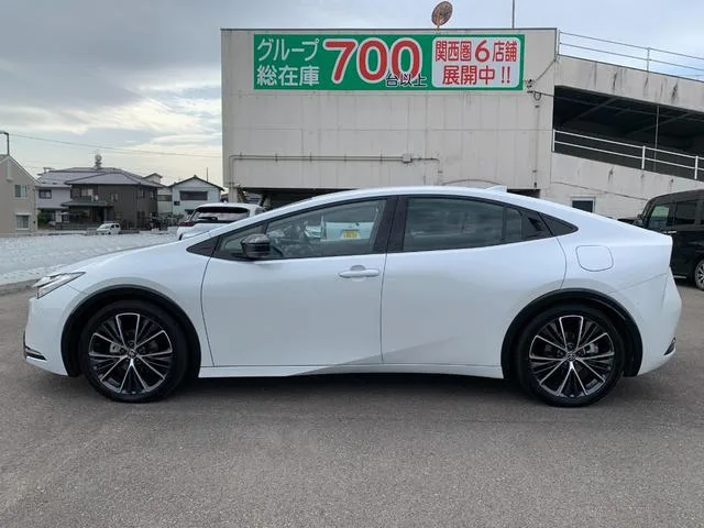 Toyota Prius Z 2024 — миниатюра 5