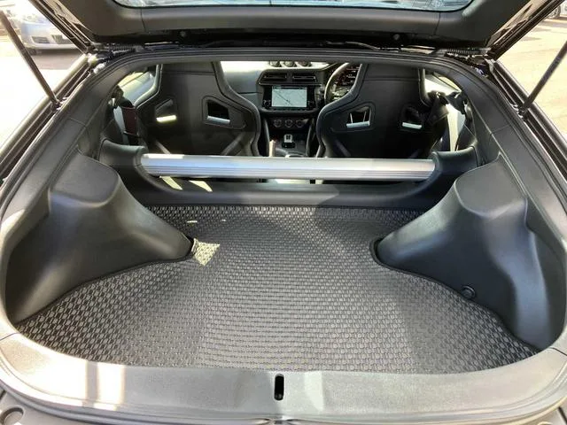 Nissan FAIRLADY Z NISMO 2024 — миниатюра 3
