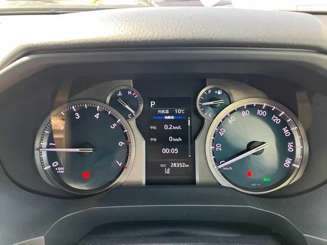 Toyota Land Cruiser Prado TX L PACKAGE MATT BLACK EDITION 2023 — миниатюра 4