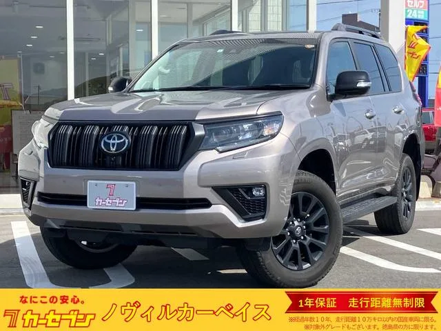 Toyota Land Cruiser Prado TX L PACKAGE MATT BLACK EDITION 2023 — фото 1, купить с доставкой в Москву