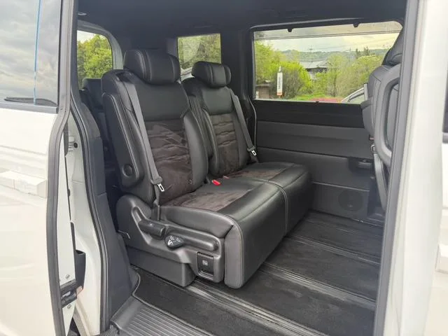 Honda STEPWAGON E:HEV SPADA PREMIUM LINE 2023 — миниатюра 5