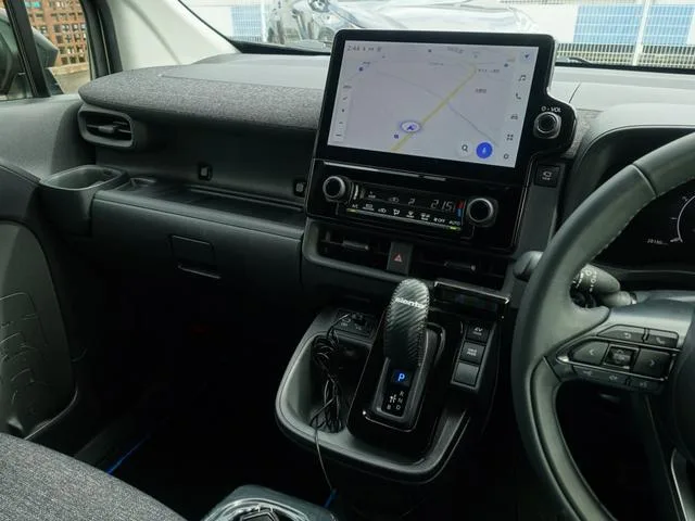 Toyota SIENTA HYBRID Z 2024 — миниатюра 4