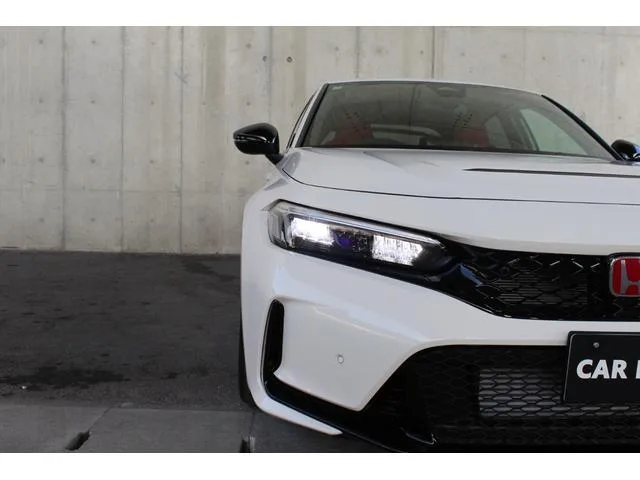 Honda CIVIC TYPE R 2025 — миниатюра 3