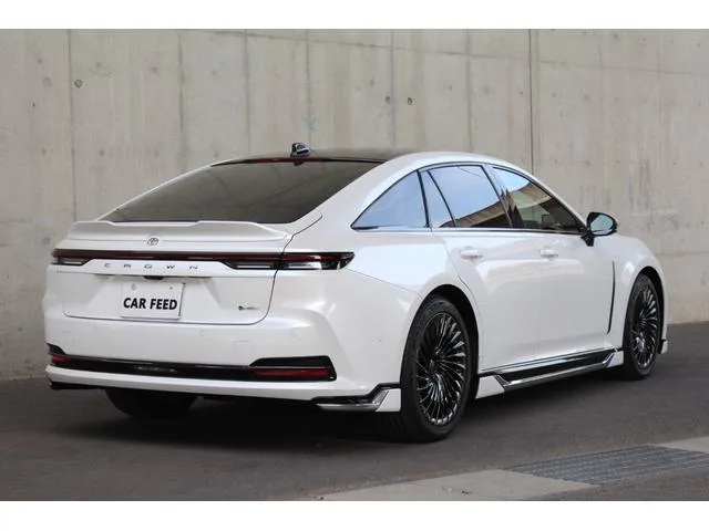 Toyota CROWN Z 2024 — миниатюра 2