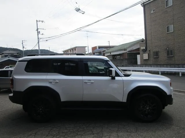 Toyota LAND CRUISER 250 VX 2024 — миниатюра 2