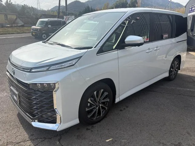 Toyota VOXY HYBRID S-Z 2026 — миниатюра 2