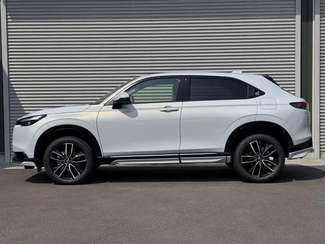 Honda VEZEL E:HEV Z 2026 — миниатюра 2