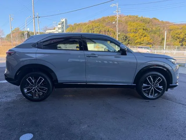 Honda VEZEL E:HEV Z 2025 — миниатюра 2