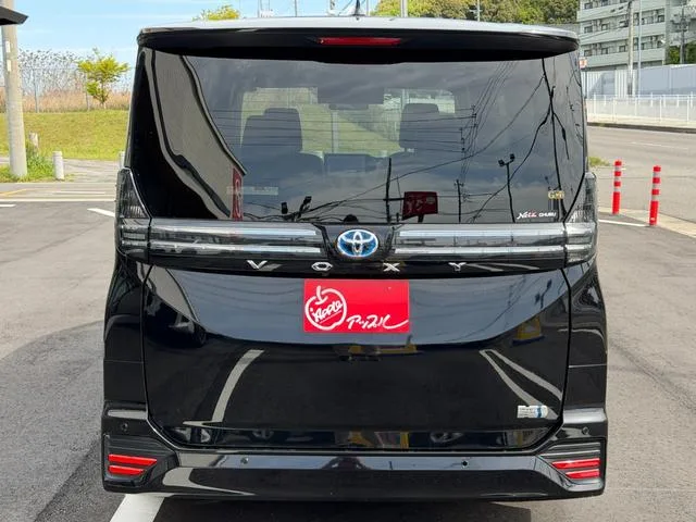Toyota VOXY HYBRID S-Z 2022 — миниатюра 2