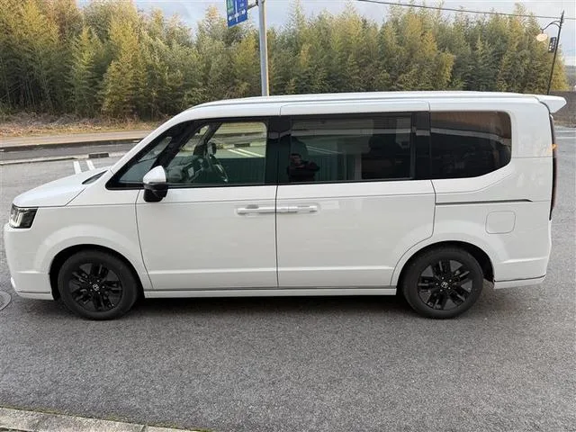 Honda STEPWAGON E:HEV SPADA 2025 — миниатюра 4
