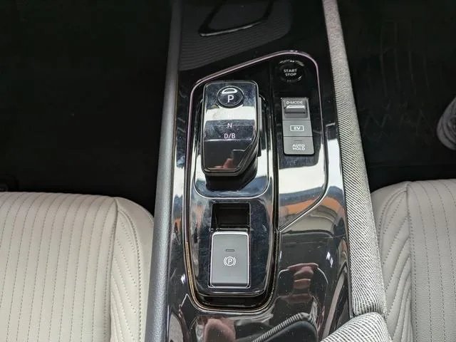 Nissan AURA G LEATHER EDITION 2023 — миниатюра 5