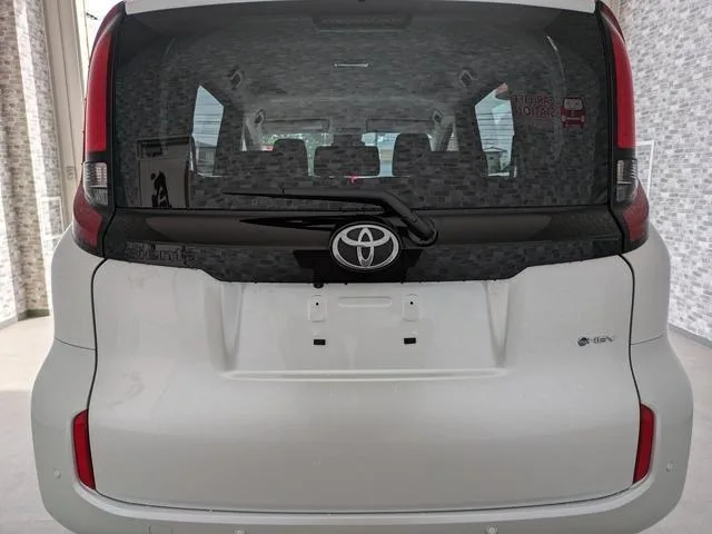 Toyota SIENTA HYBRID X 2024 — миниатюра 5
