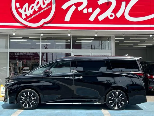 Toyota VELLFIRE HYBRID EXECUTIVE LOUNGE 2025 — миниатюра 4