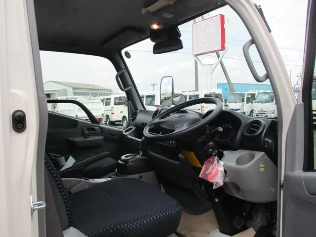Toyota DYNA TRUCK 2026 — миниатюра 3
