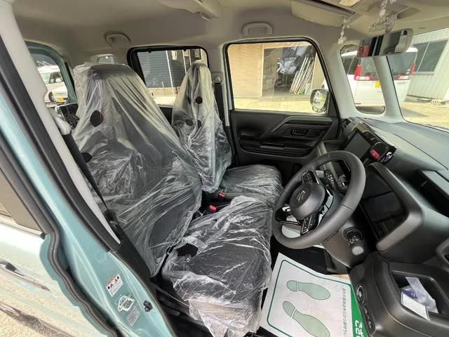 Suzuki SPACIA GEAR HYBRID XZ TURBO 2025 — миниатюра 4