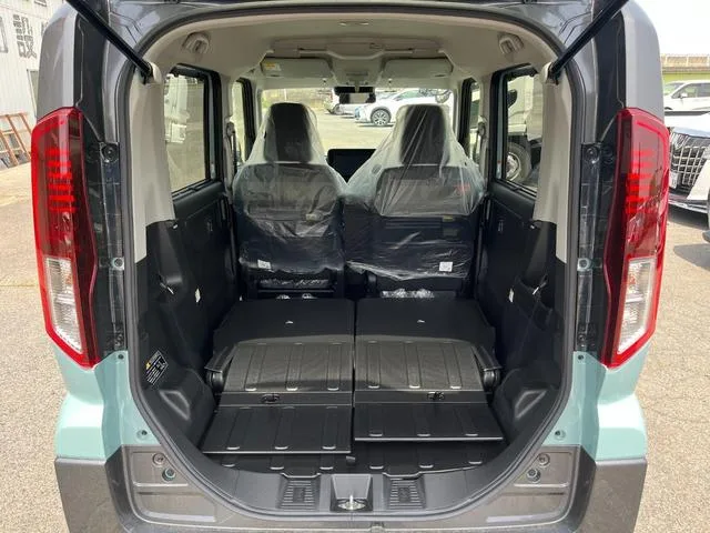 Suzuki SPACIA GEAR HYBRID XZ TURBO 2025 — миниатюра 5