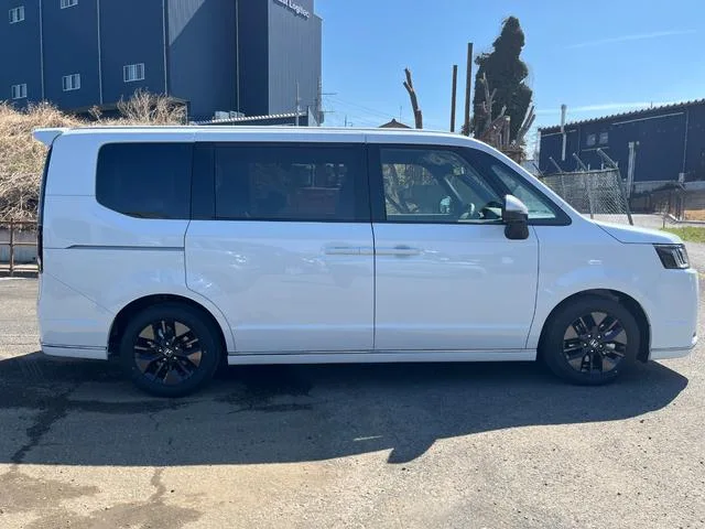 Honda STEPWAGON SPADA 2025 — миниатюра 3