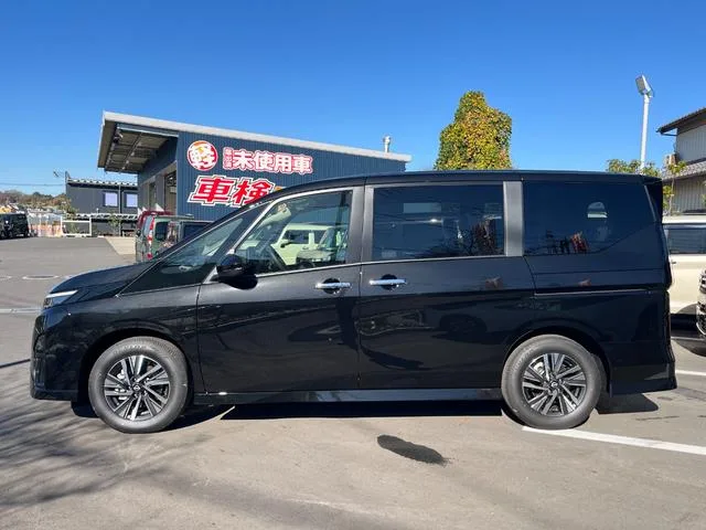 Nissan SERENA HIGHWAY STAR V 2025 — миниатюра 4