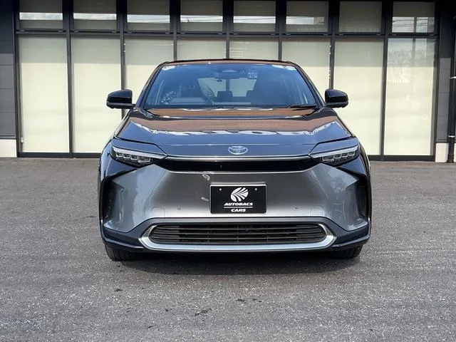 Toyota BZ4X Z 2024 — миниатюра 3