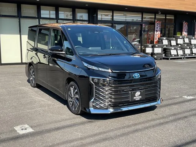 Toyota VOXY HYBRID S-Z 2025 — миниатюра 2